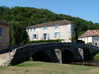 JYM9