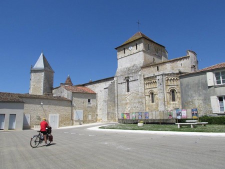 Saintes
