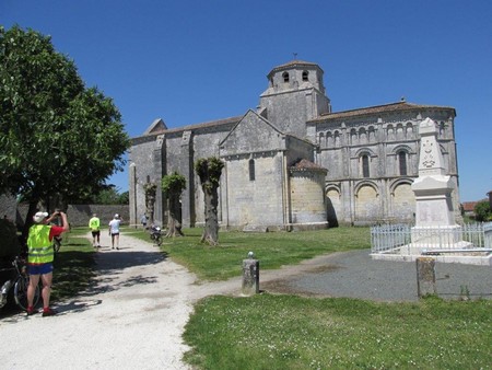 Saintes