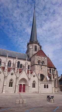 Auxonne