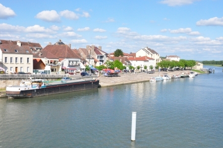 St Jean de Losne