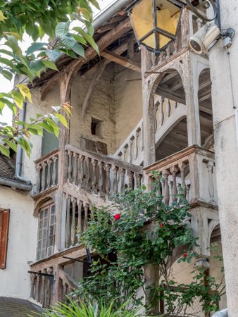 Auxonne