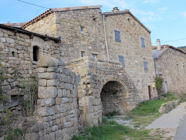 Saint Pierreville
